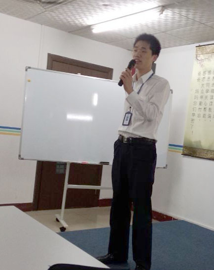 財(cái)務(wù)輕，怨何生，言語忍，忿自泯